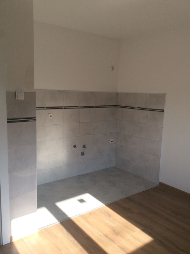 Fruškogorska 12, Banovci - 2