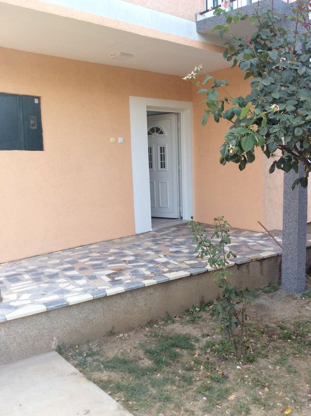 Fruškogorska 12, Banovci - 5