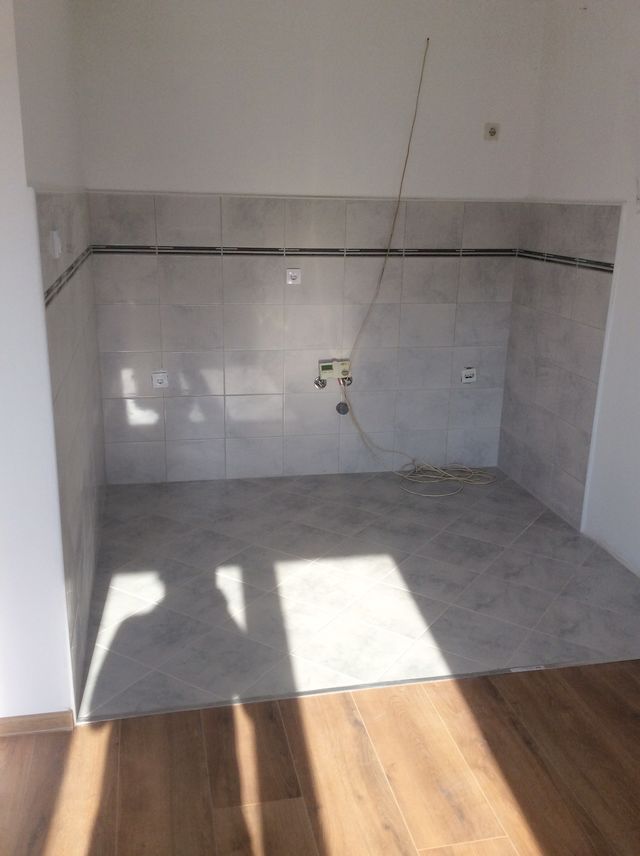 Fruškogorska 12, Banovci - 6