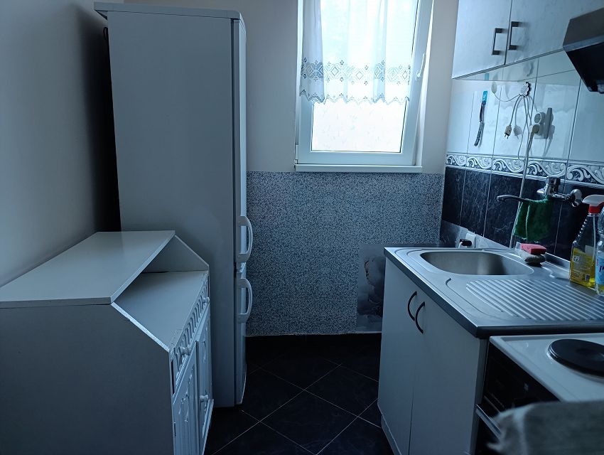 Zagorke Berović bb, Beograd - 18