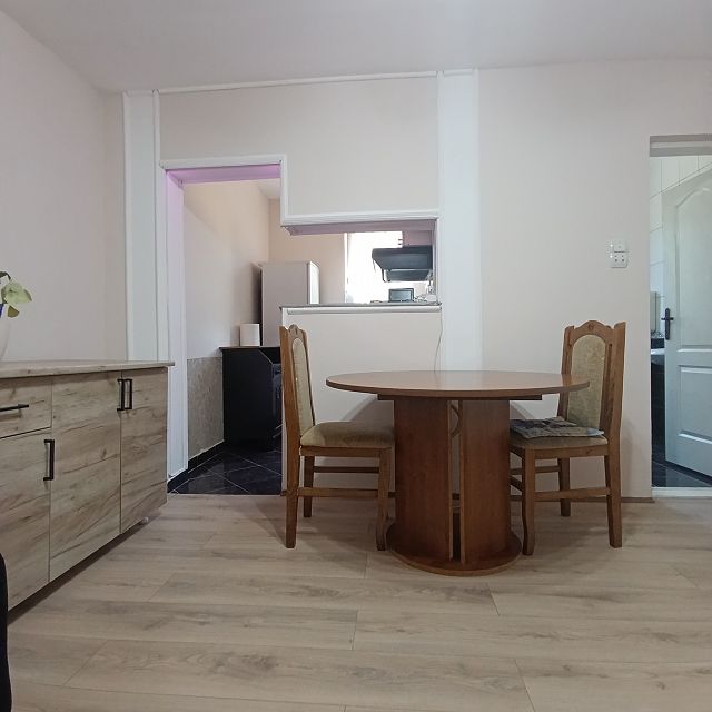 Zagorke Berović bb, Beograd - 3