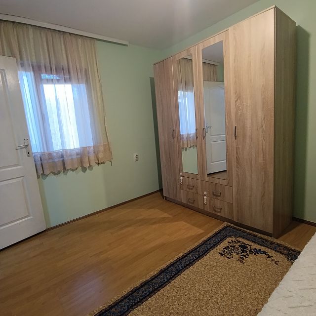 Zagorke Berović bb, Beograd - 5
