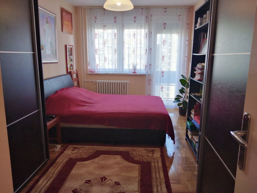 Dušana Vukasovića 72, Beograd - 4