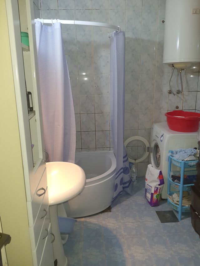 Aerodromski put 21, Beograd - 12