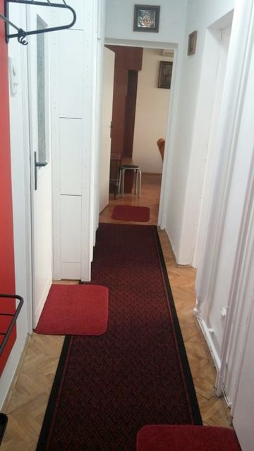 Maršala Birjuzova 49, Beograd - 7