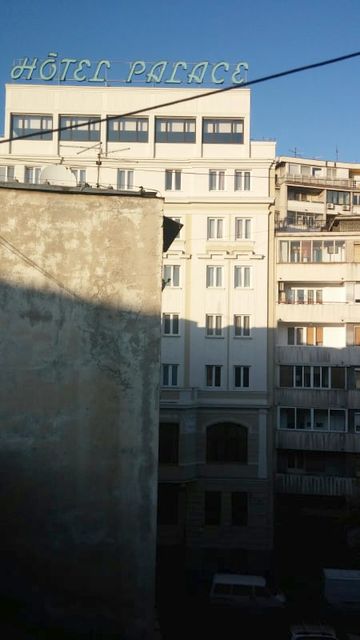 Maršala Birjuzova 49, Beograd - 2