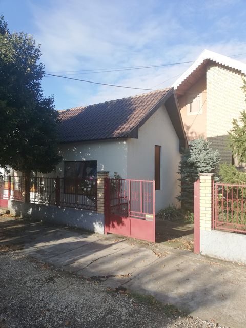 Košut Lajoša 12, Nova Crnja - 2