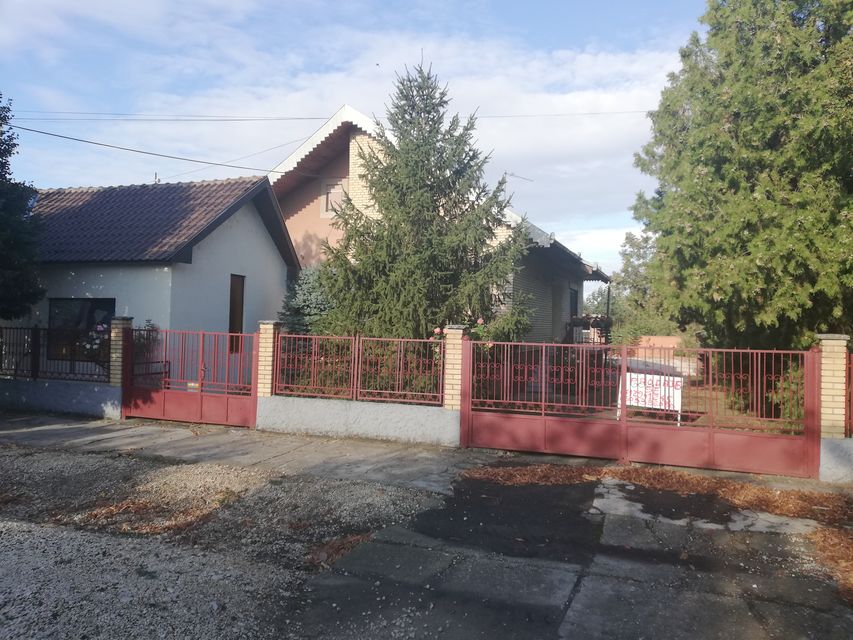 Košut Lajoša 12, Nova Crnja - 1