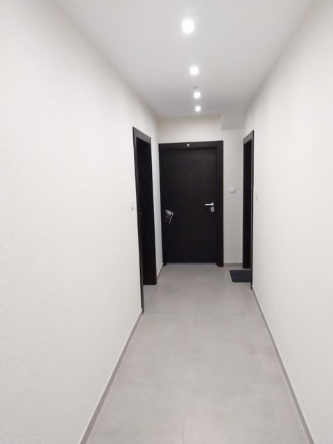 Kopernikova 30, Novi Sad - 12