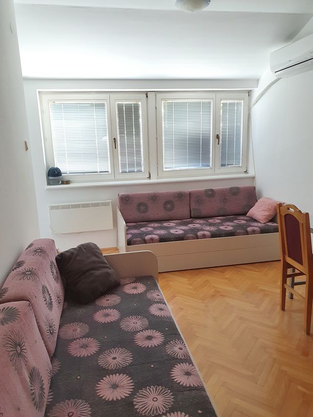 Episkopa Save 10, Kragujevac