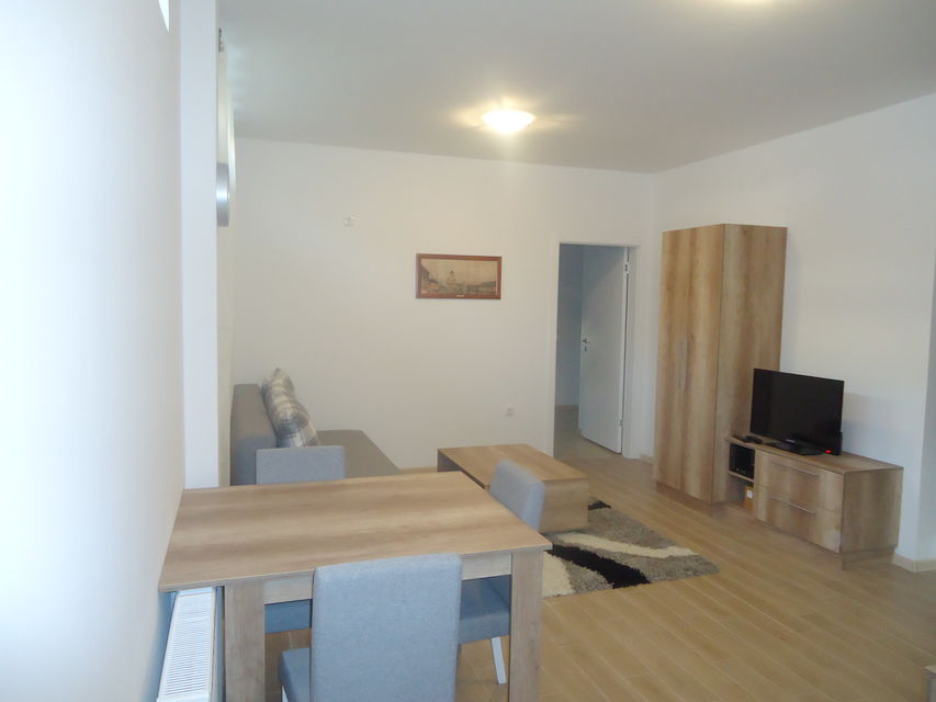 Vuka Karadžića 20, Novi Sad - 8