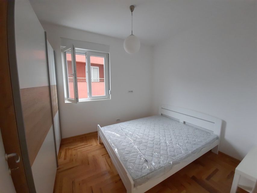 Dragoslava Srejovića 72, Beograd - 3