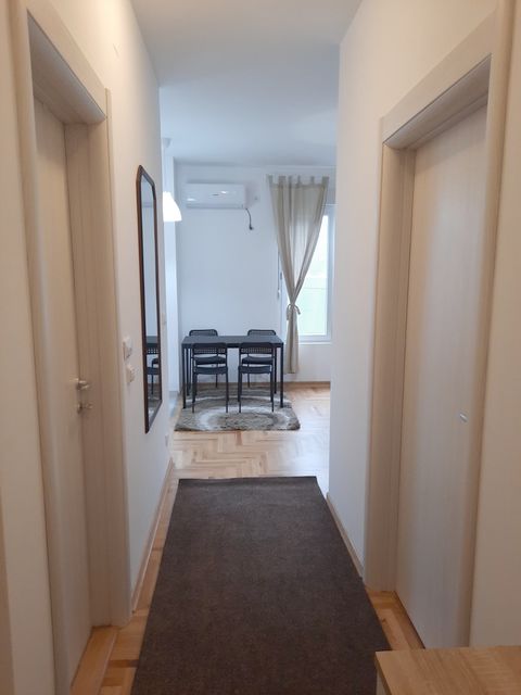 Dragoslava Srejovića 72, Beograd - 5