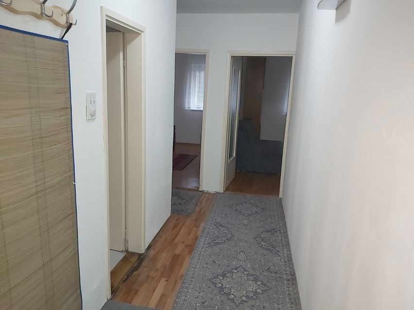 Arčibalda Rajsa 50, Beograd - 5