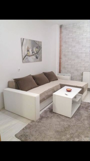 Radanska 12, Niš - 5