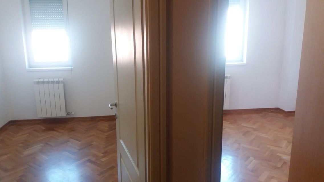 Ace Joksimovića 9, Beograd - 7