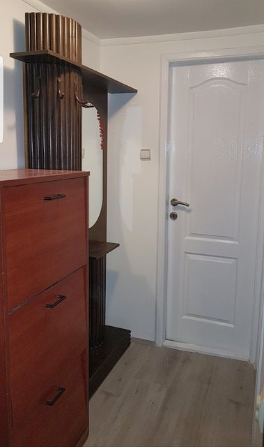 Mickijevičeva 11, Beograd - 3