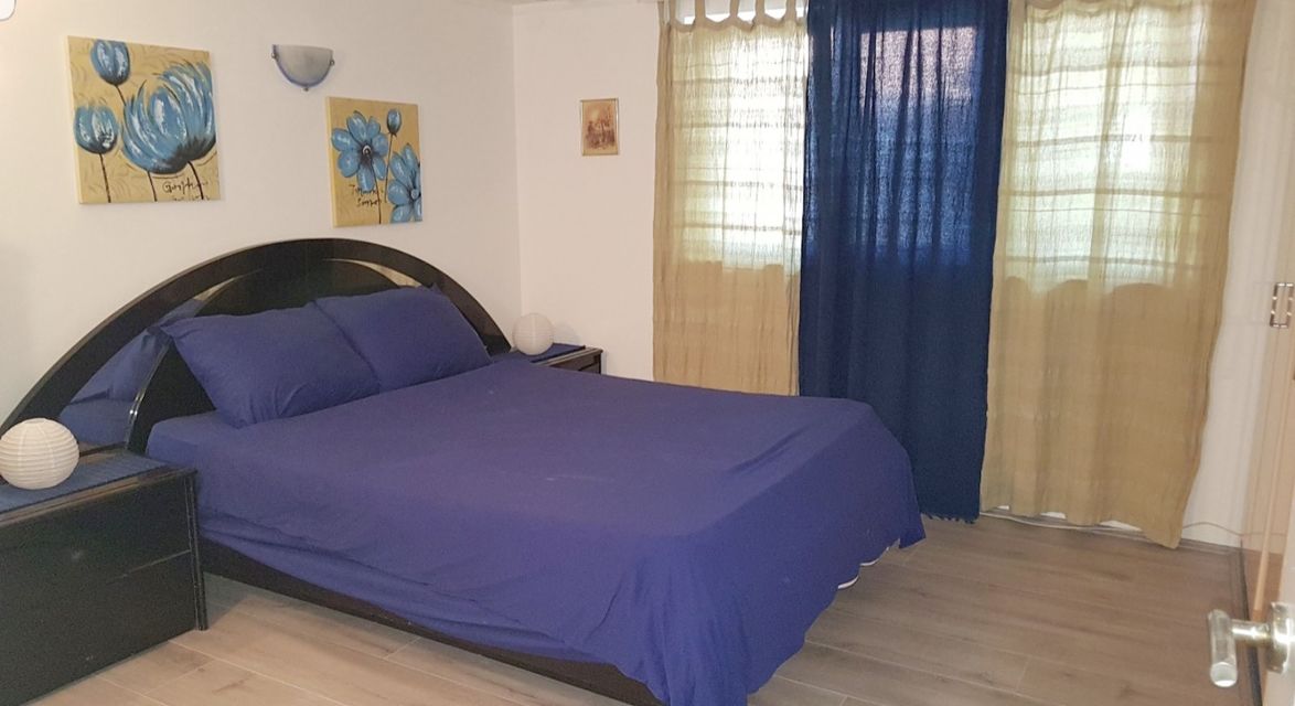 Mickijevičeva 11, Beograd - 2