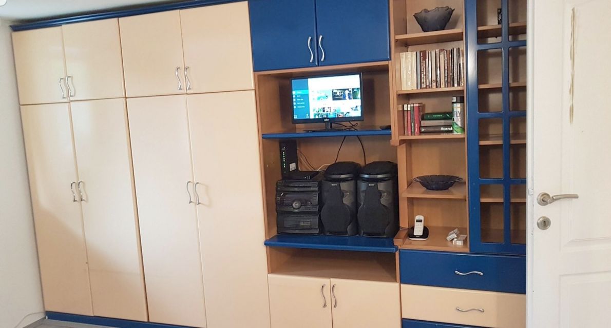 Mickijevičeva 11, Beograd - 10