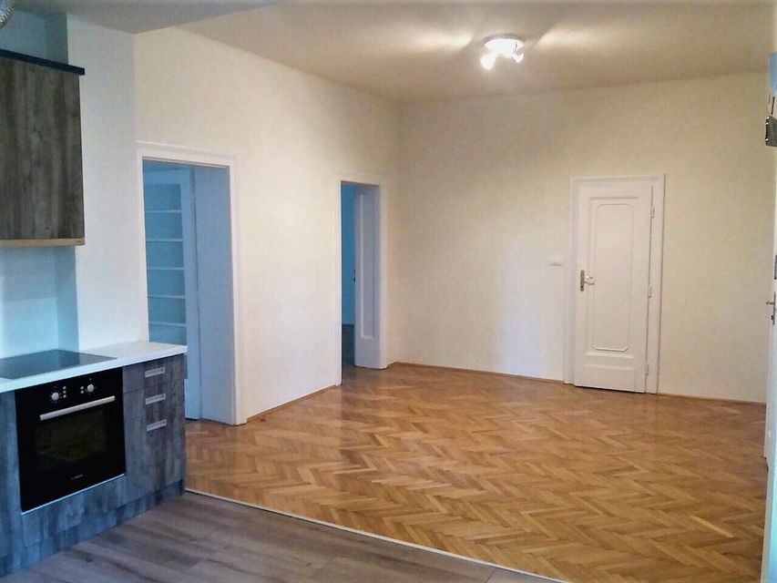 Majke Jevrosime 10, Beograd - 8