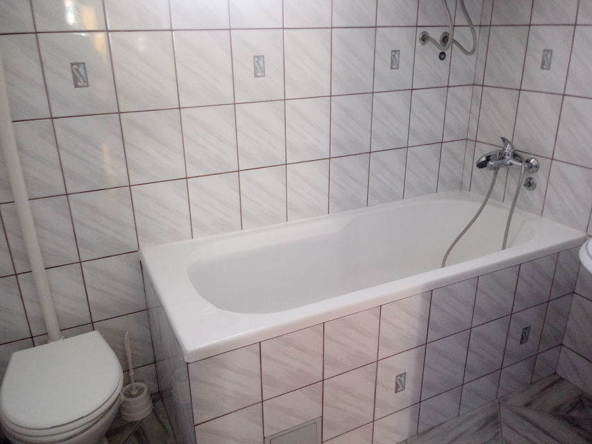 Narodnog fronta 240, Temerin - 5