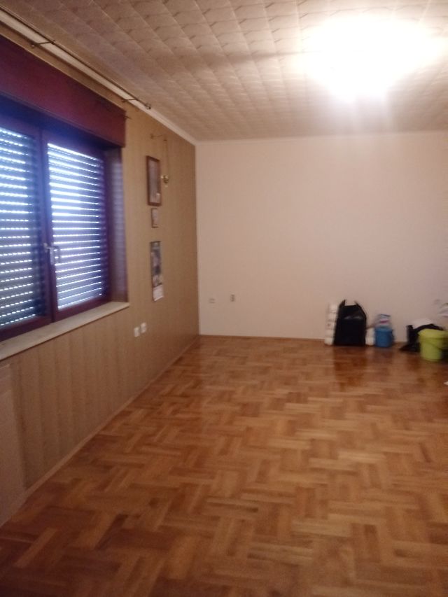 Narodnog fronta 240, Temerin - 2