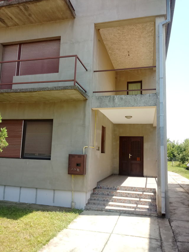 Narodnog fronta 240, Temerin - 14