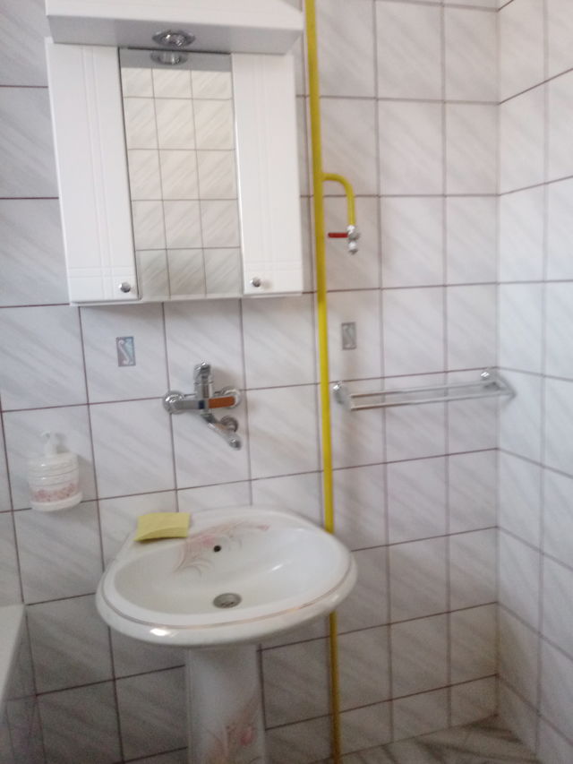 Narodnog fronta 240, Temerin - 4