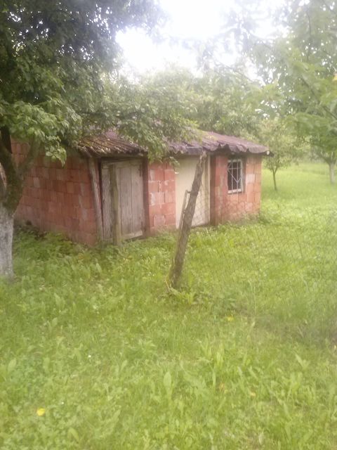 Zminjačka 25, Đurinci - 12