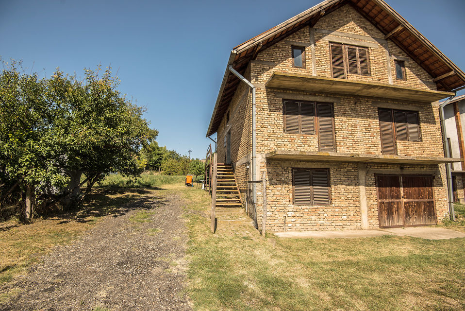 Žarka Zrenjanina 87, Mramorak - 11