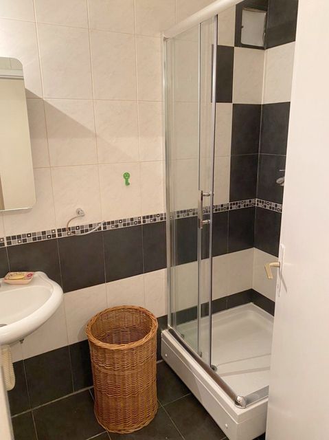 Požarevačka 29, Beograd - 4