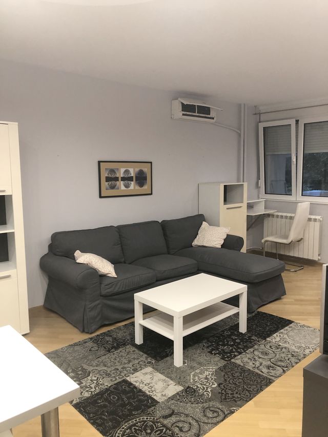 Gramšijeva 2, Beograd - 2