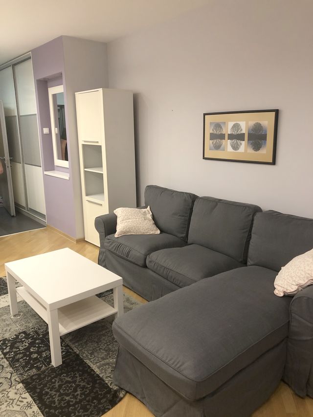 Gramšijeva 2, Beograd