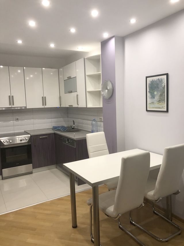 Gramšijeva 2, Beograd - 9