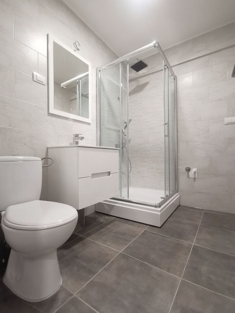 Narodnog fronta 38, Novi Sad - 4