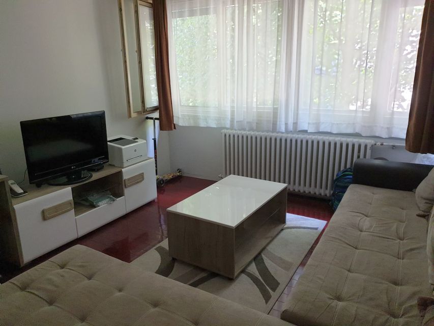 Braće Jerkovića 221, Beograd - 7