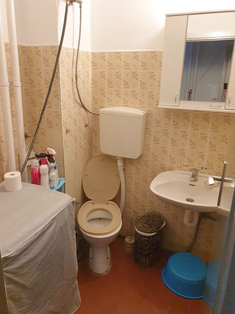 Braće Jerkovića 221, Beograd - 6