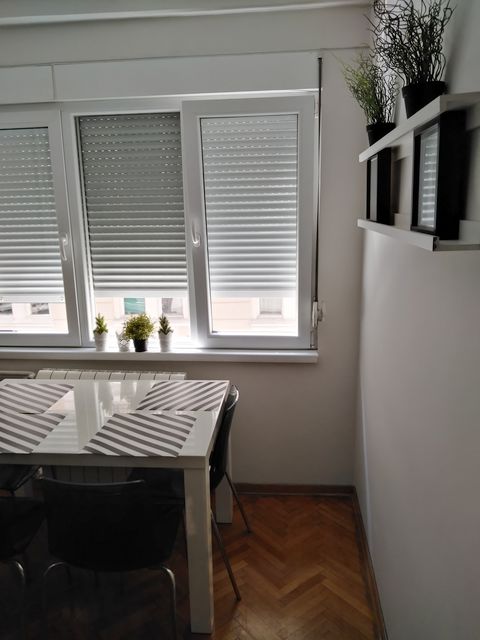 Topličin venac 29, Beograd - 4