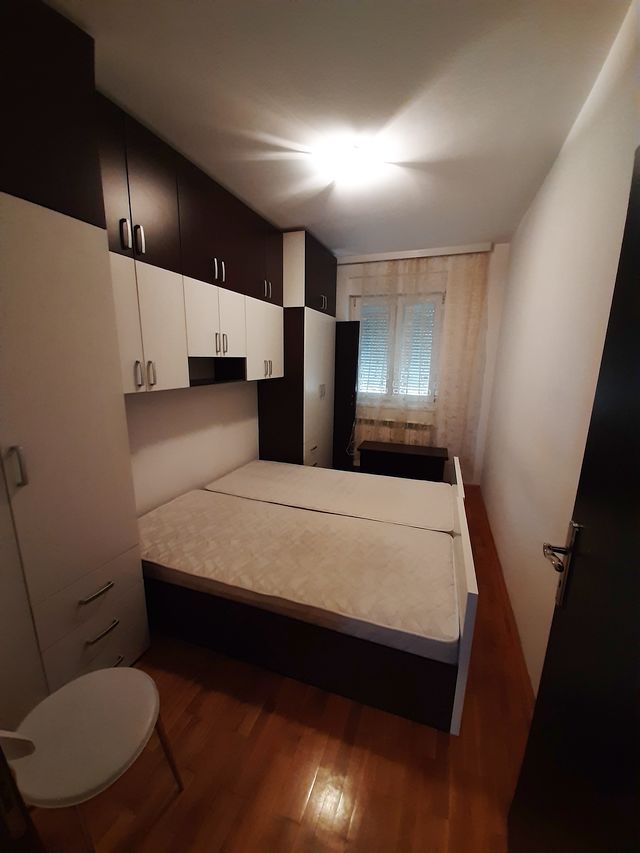 Šabačka 13, Beograd - 5