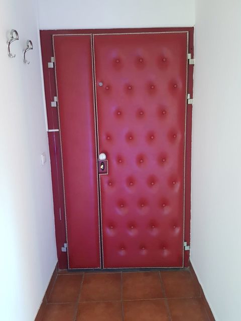 Braće Srnić 23, Beograd