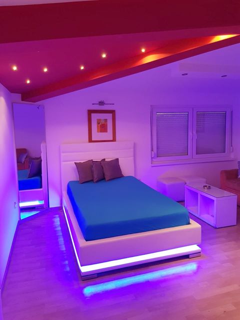 Braće Srnić 23, Beograd - 4