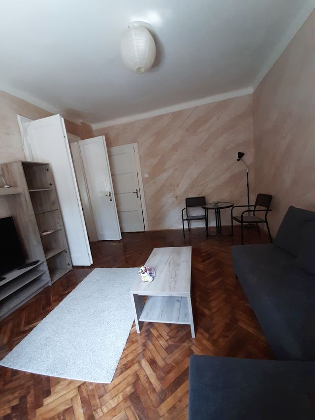 Resavska 40, Beograd - 6