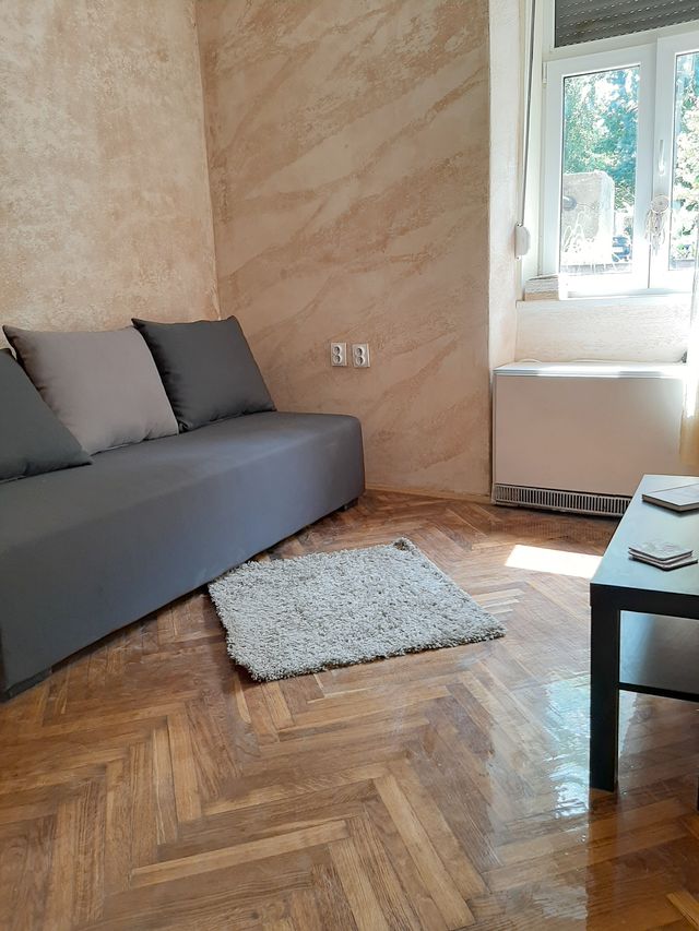 Resavska 40, Beograd - 9