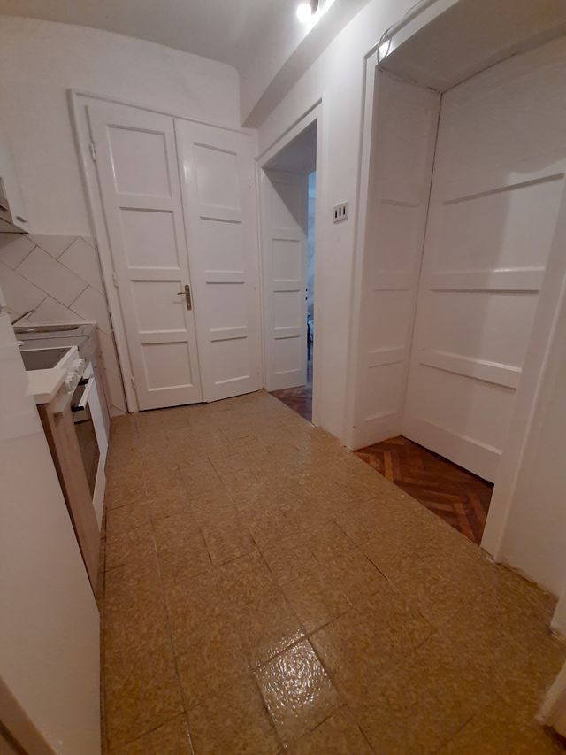 Resavska 40, Beograd - 13