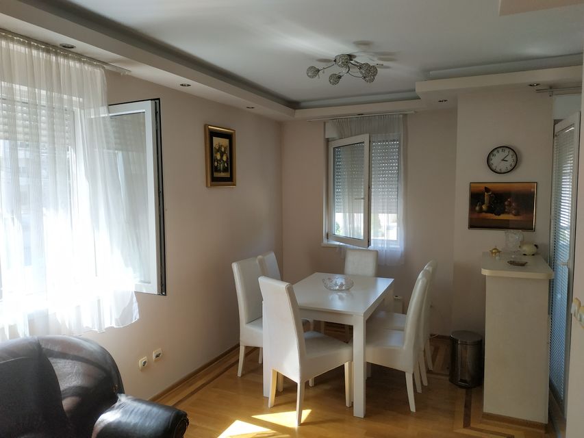 Grge Andrijanovića 9, Beograd - 2