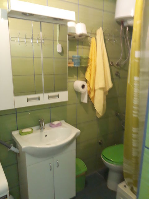 Tuluz Lotreka 14, Beograd - 5