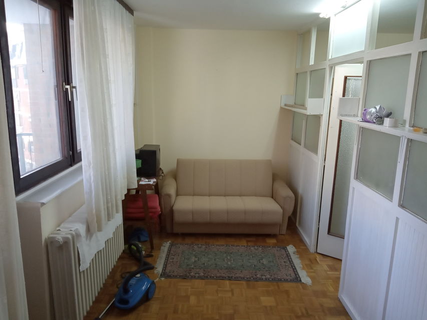 Zorana Radmilovića 4, Beograd