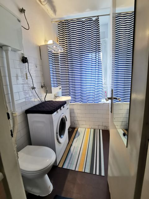 Vojvode Micka Krstića 5, Beograd - 4