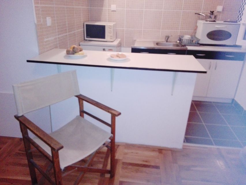 Veletinska 8, Beograd