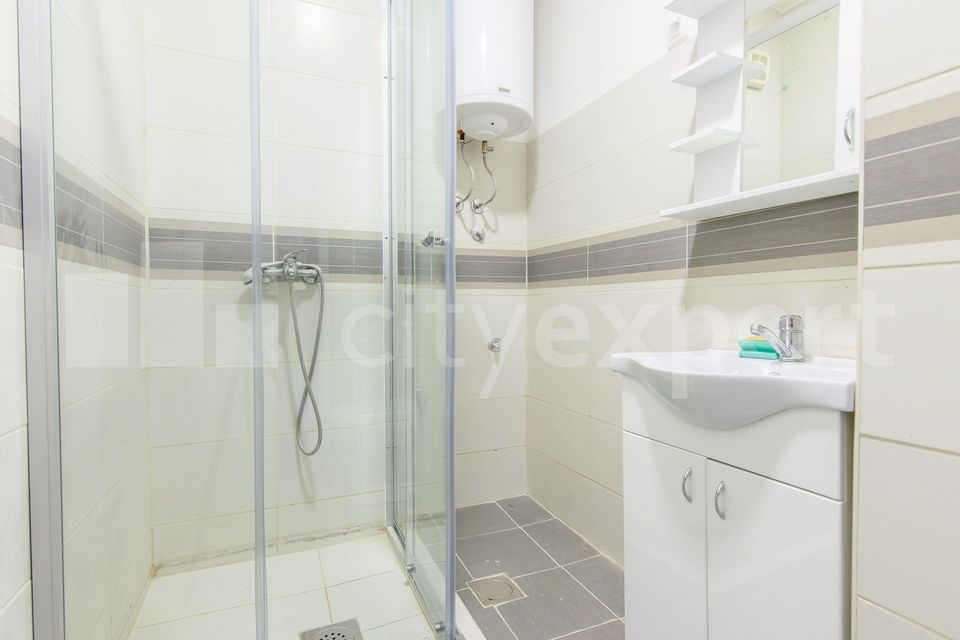 Ljutice Bogdana 2/2, Beograd - 7